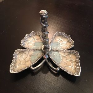 Jewelry holder